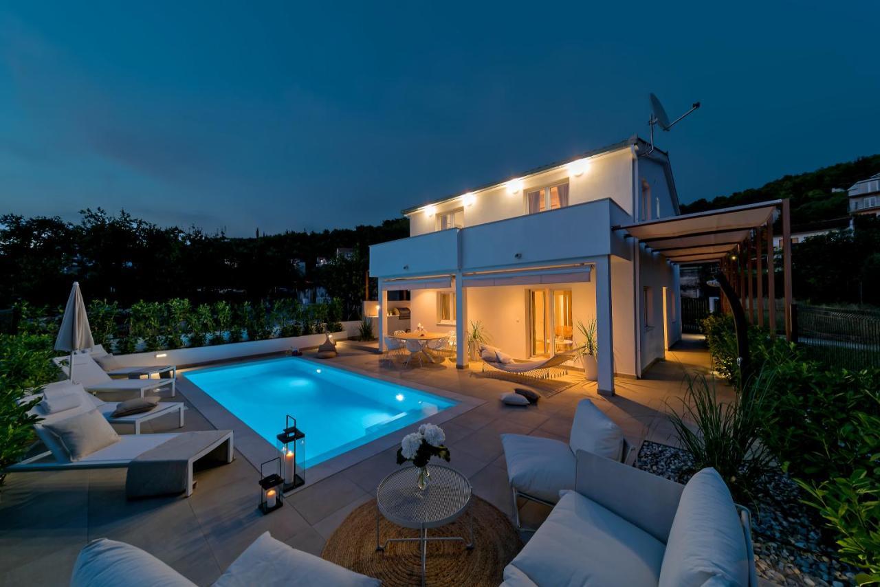 Marula Holiday Home - With Heated Pool Marina Exteriér fotografie